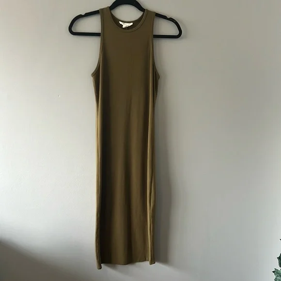 Forever 21 Army Green Midi Body-Con Dress. Size S.